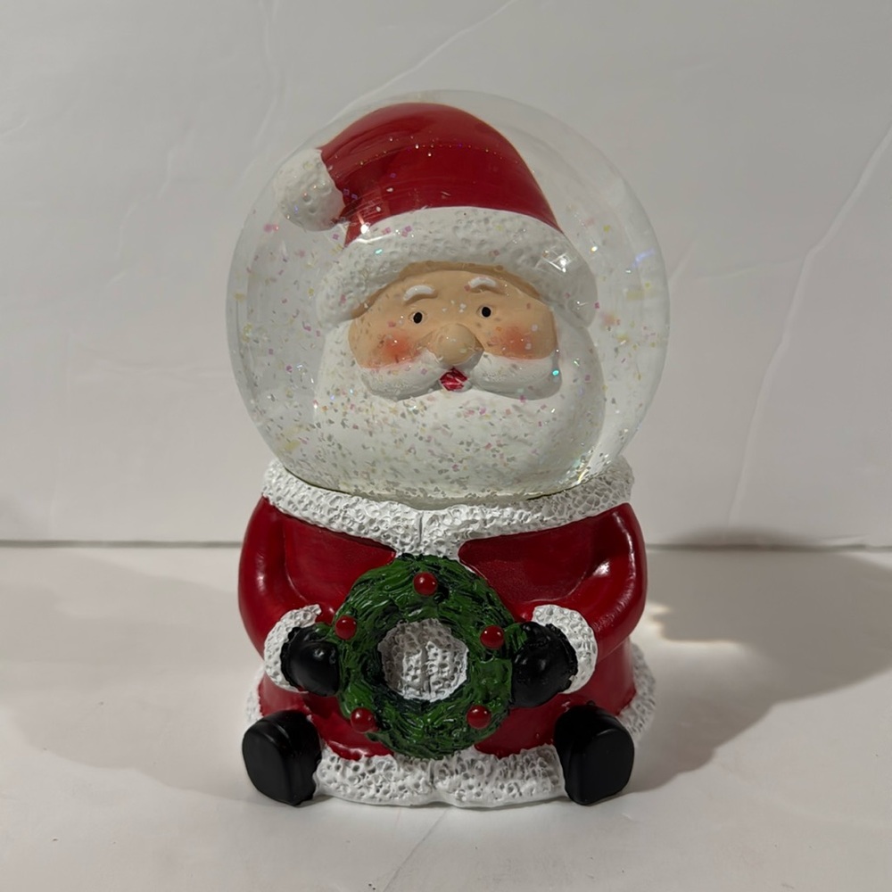 NEW Christmas Santa Snow Globe Decoration - Christmas Snow Globe Gifts